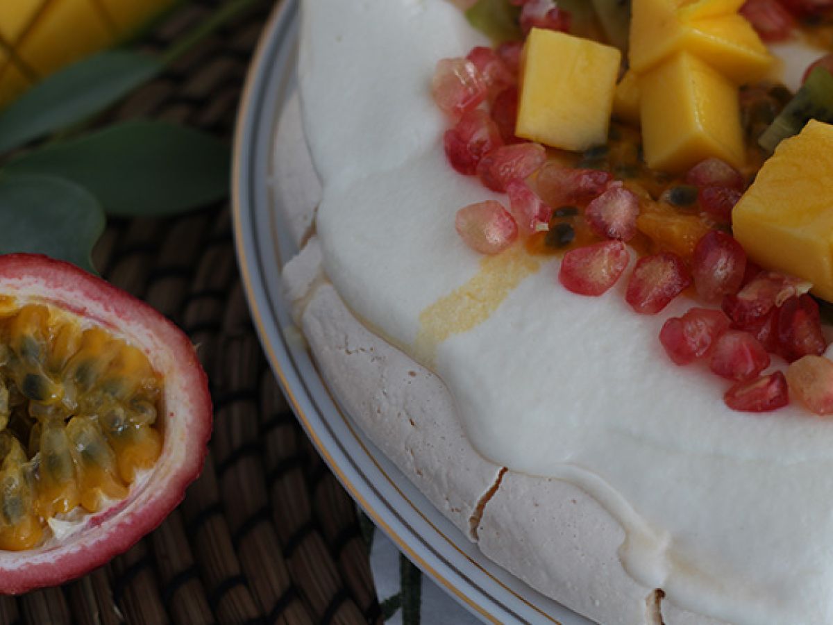 Enkel pavlova med exotiska frukter - foto 5