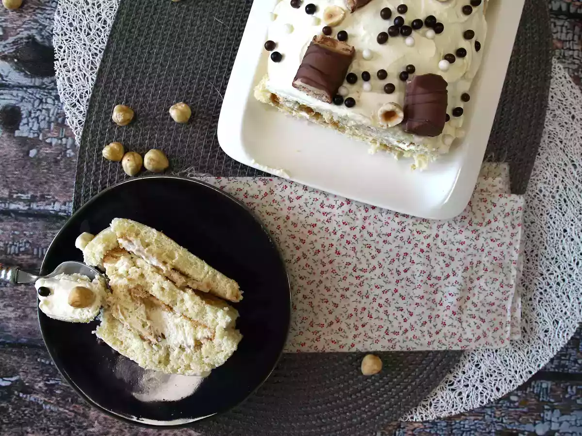 Enkel rulltårta med Kinder Bueno-smak, perfekt som födelsedagstårta eller julkaka! - foto 2