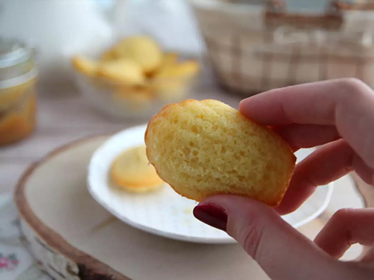 Enkelt recept på mjuka, naturella madeleinekakor - foto 2