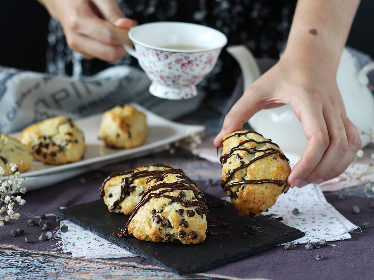 Enkla och mycket fluffiga chokladscones