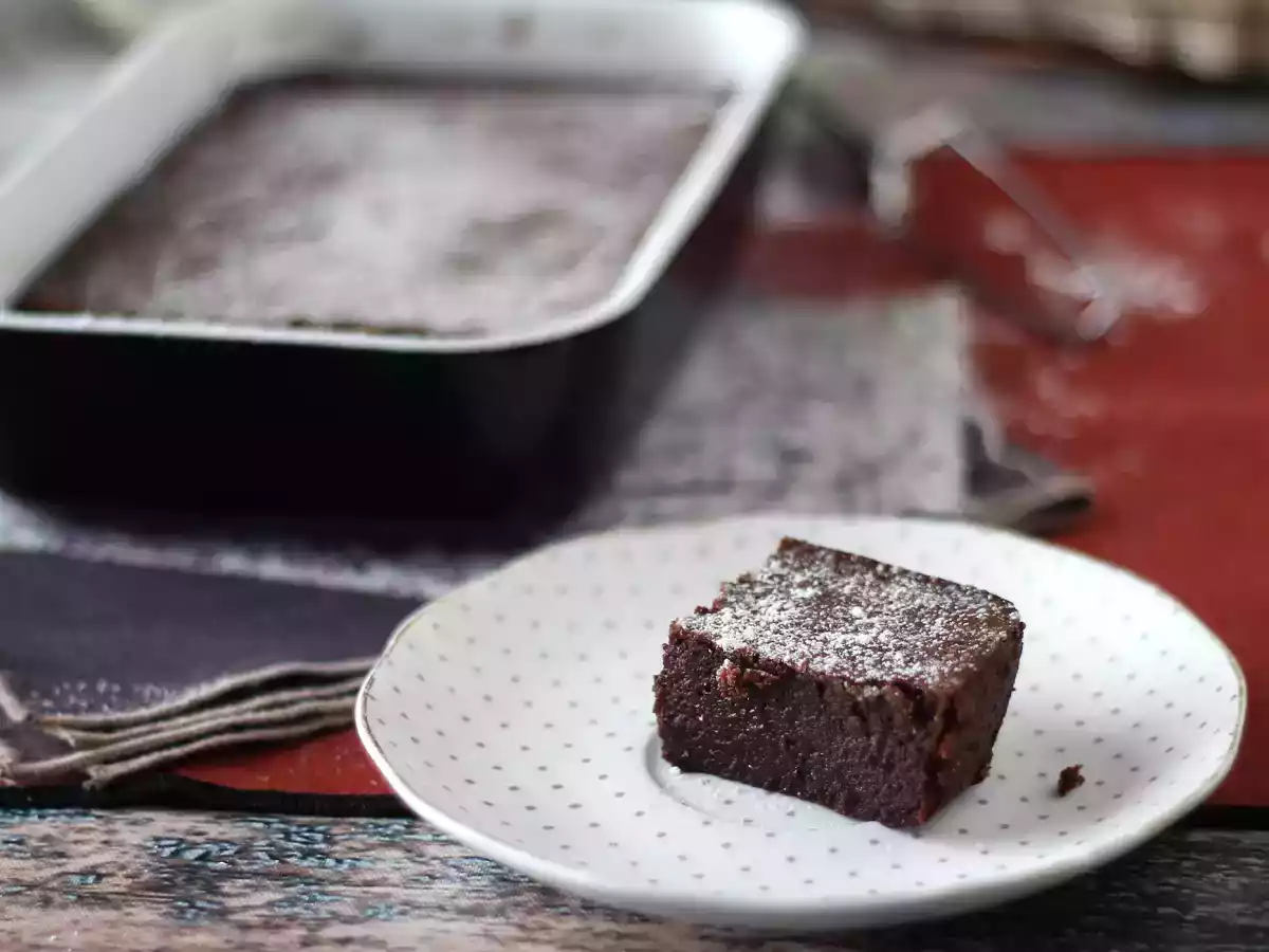 EXTRA FONDANT choklad- och kastanjegräddtårta med bara 4 ingredienser
