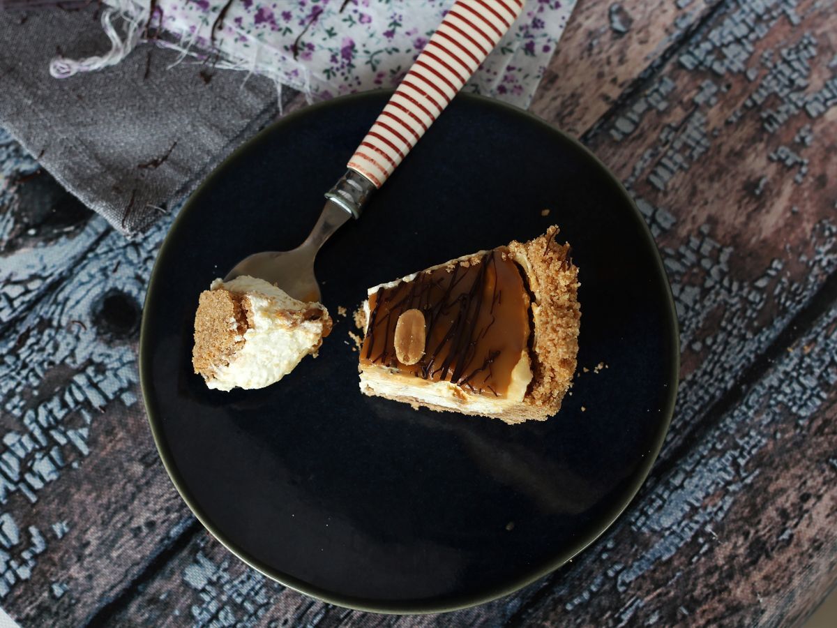 Extra god cheesecake i Snickers-stil - foto 6