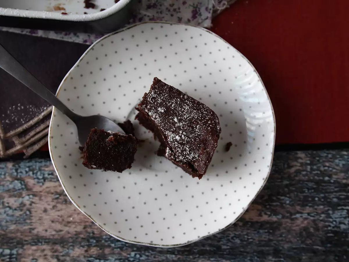 Extra kladdig chokladkaka med kastanjekräm – bara 4 ingredienser - foto 3