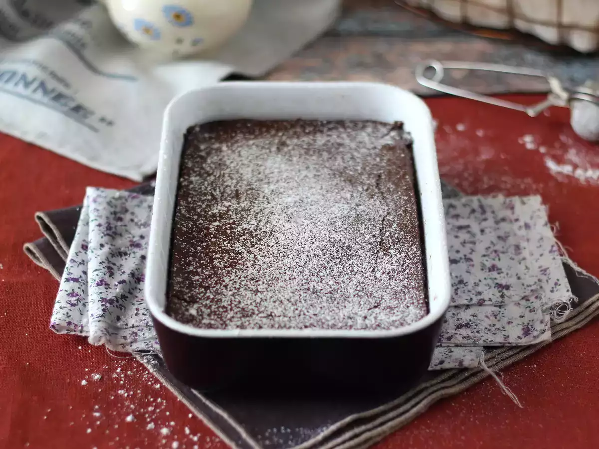 Extra kladdig chokladkaka med kastanjekräm – bara 4 ingredienser - foto 6