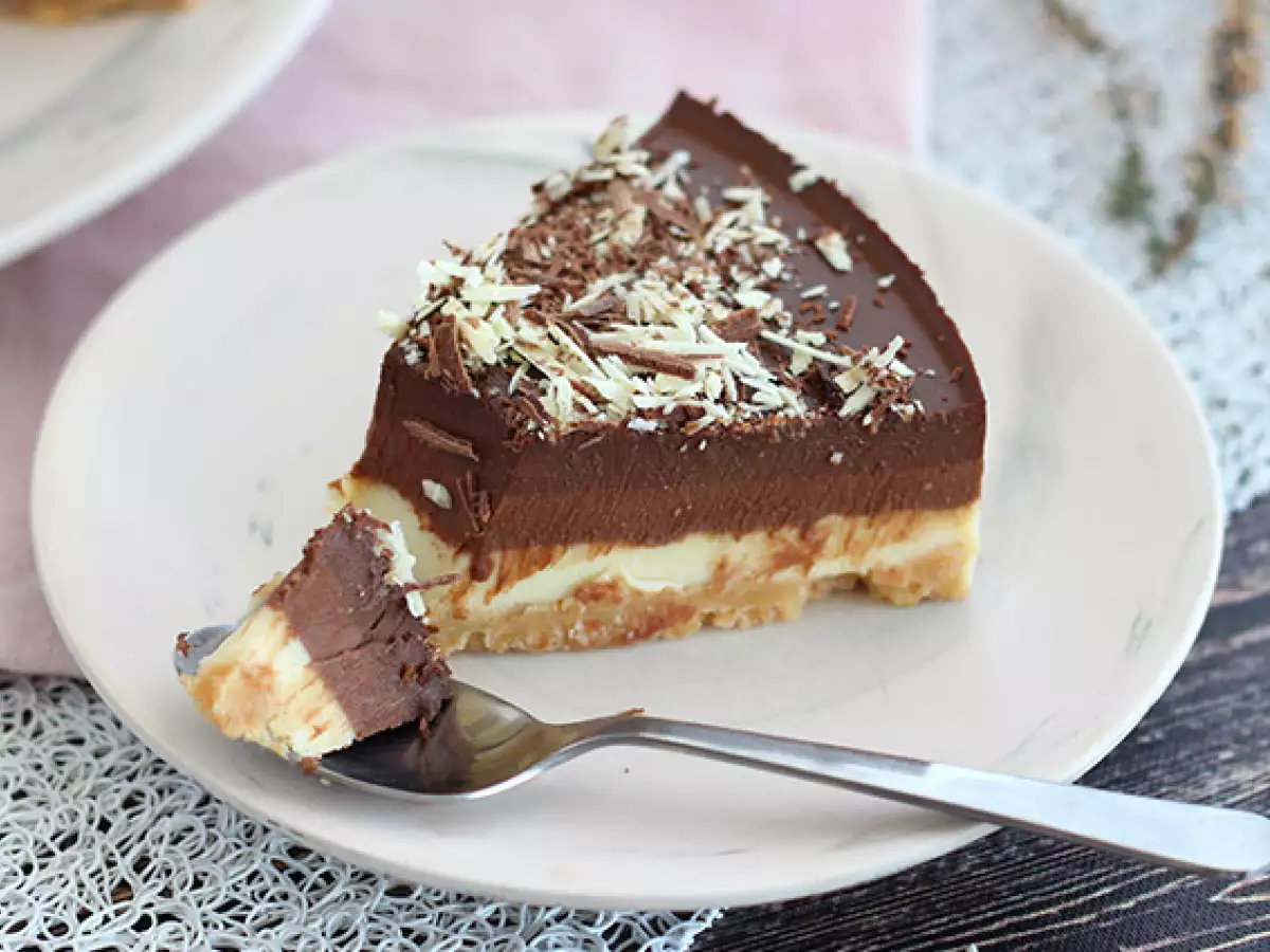 Extra kladdig trippelchokladtårta - foto 5