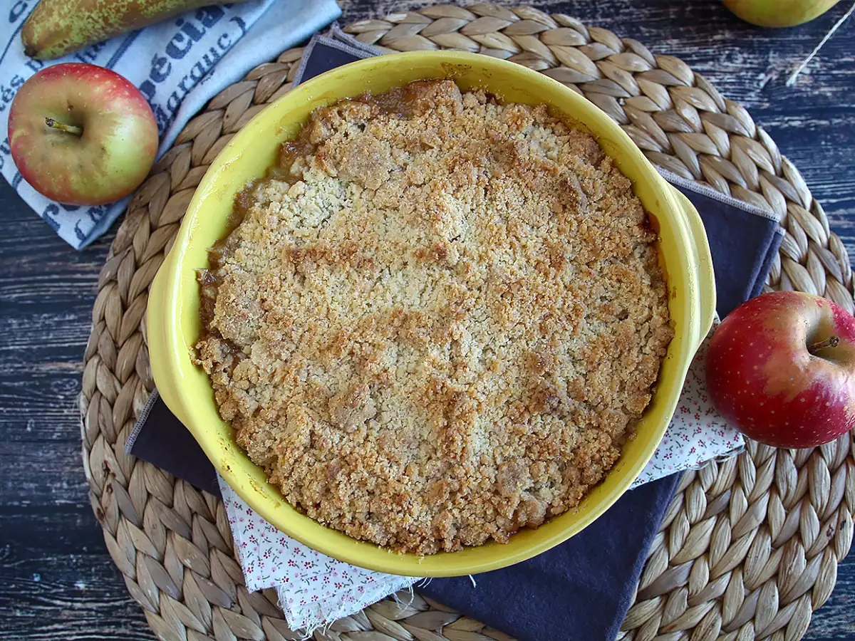 Extra krispig äppel- och päronsmulpaj - foto 2