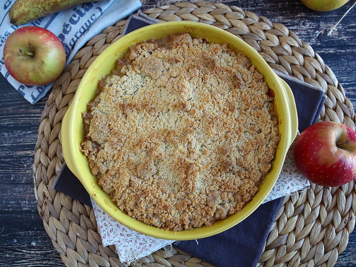 Extra krispig och smältande äpple-päron-crumble - foto 2
