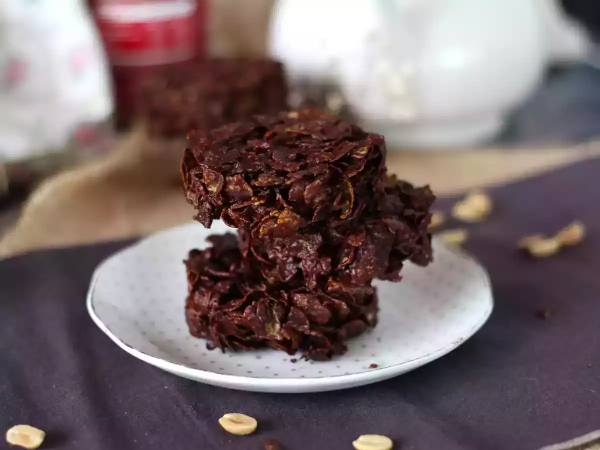 Extra krispiga jordnöts- och chokladsandrosor