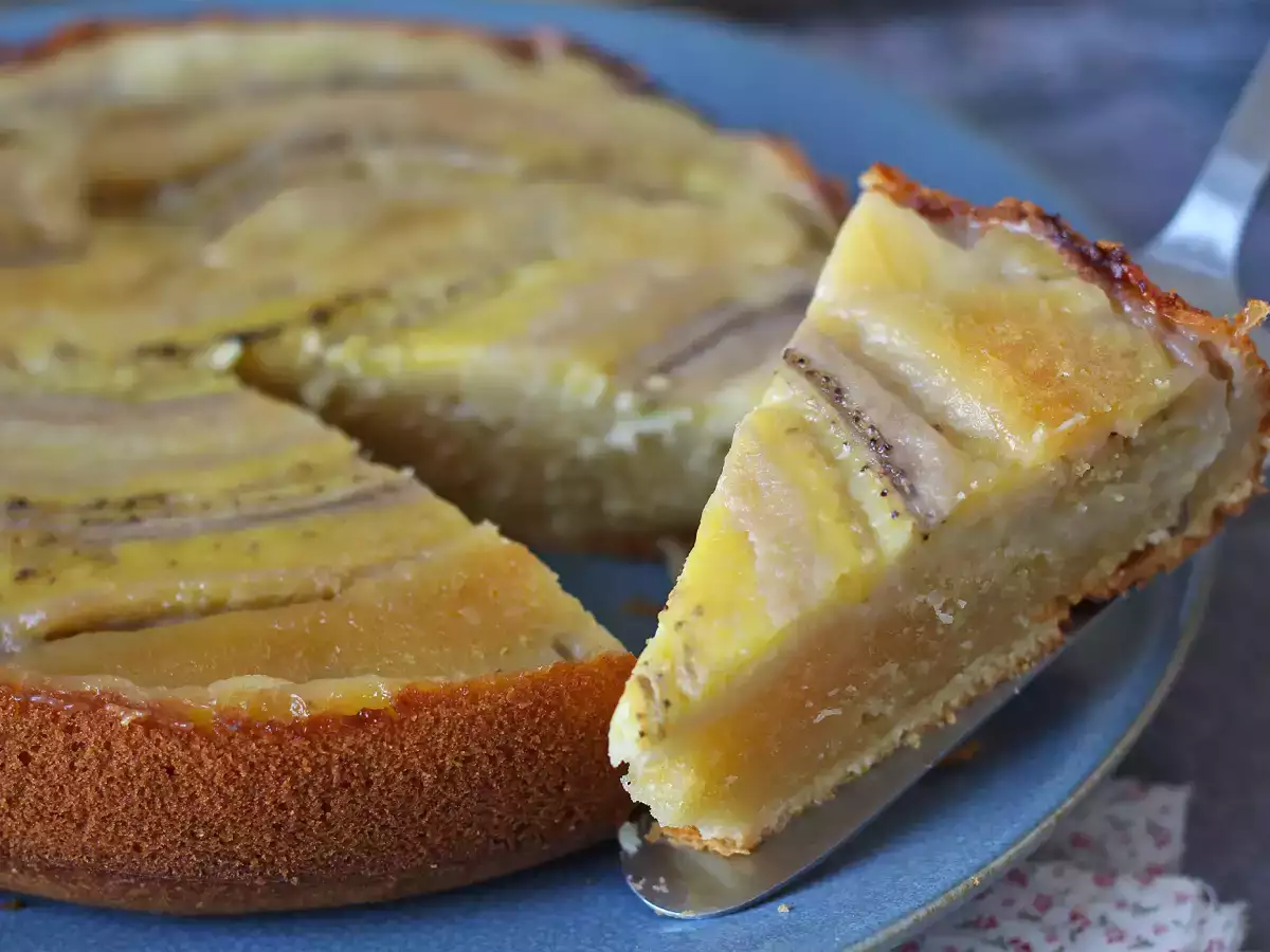 Extra saftig upp-och-nedvänd banankaka