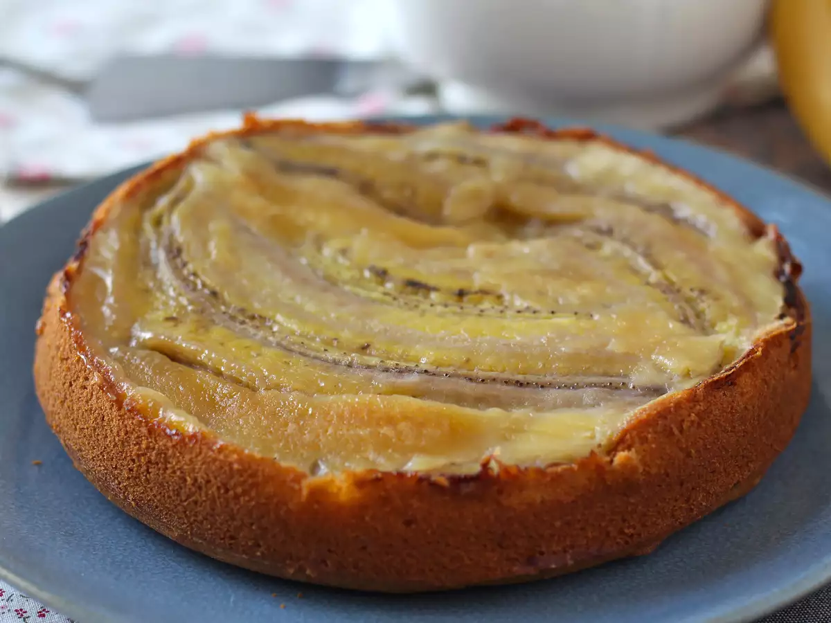 Extra saftig upp-och-nedvänd banankaka - foto 6