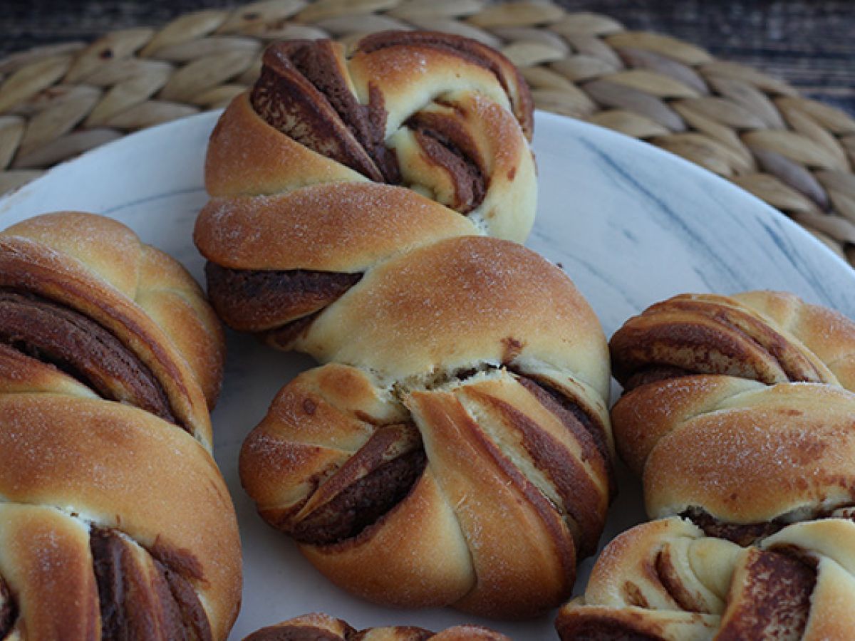 Flätade bullar med Nutella - foto 3