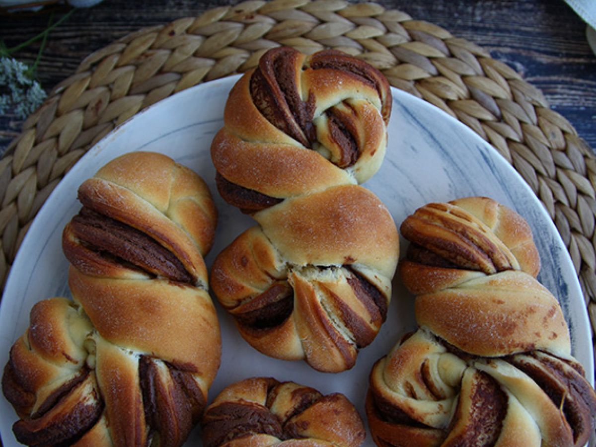 Flätade bullar med Nutella - foto 4