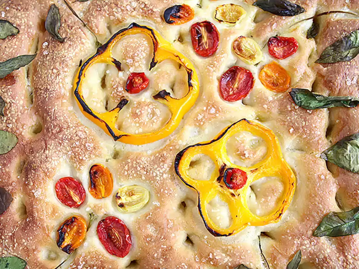 Focaccia med blommor - focaccia konst - foto 6