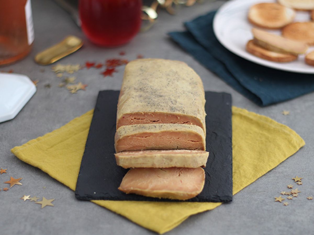 Foie gras tillagad i salt