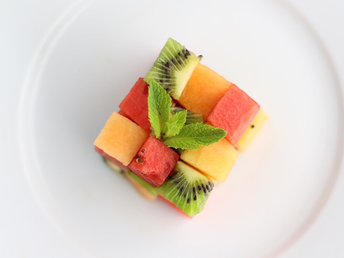 Frukt Rubiks kub, designad fruktsallad - foto 2