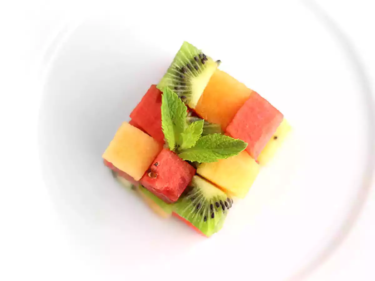Frukt Rubiks kub, designad fruktsallad - foto 2