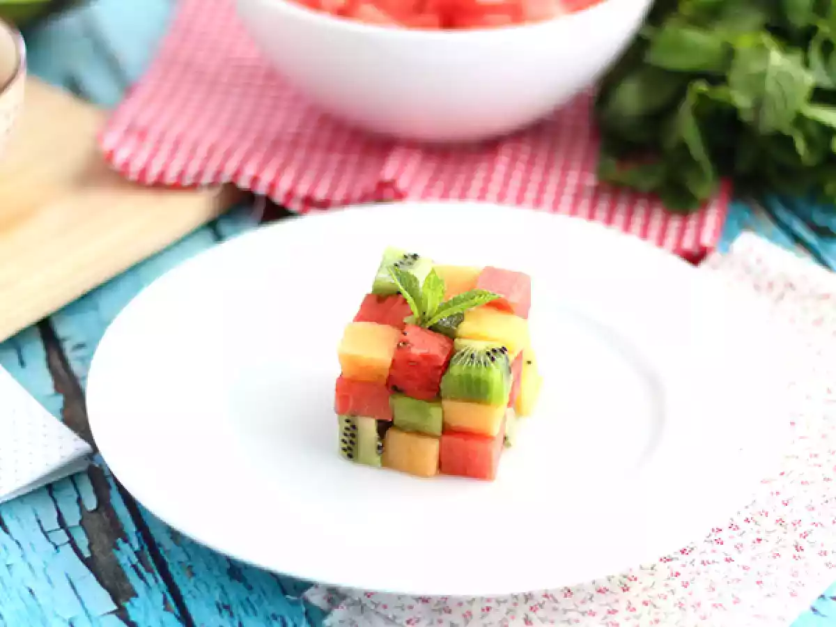 Frukt Rubiks kub, designad fruktsallad - foto 3