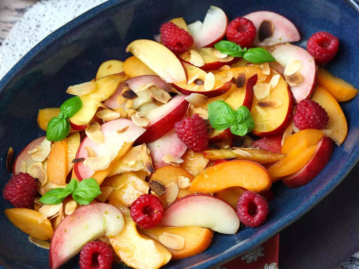 Fruktsallad: persika, aprikos, hallon och mycket mer! - foto 2