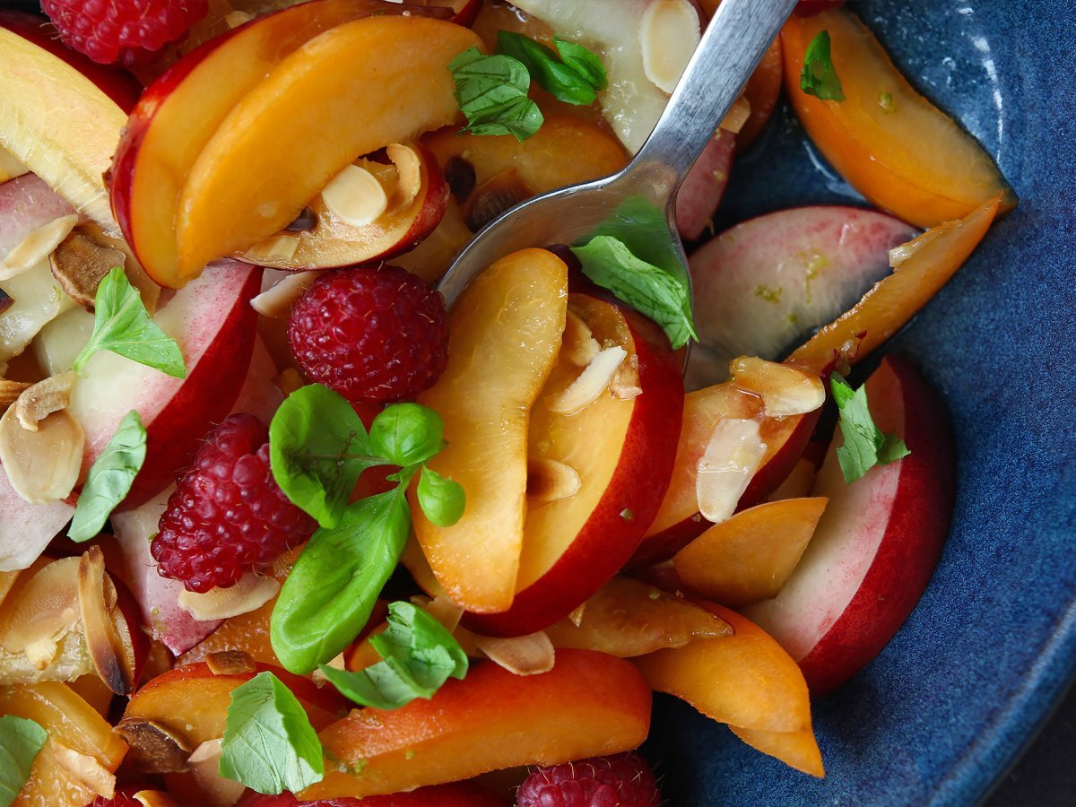 Fruktsallad: persika, aprikos, hallon och mycket mer! - foto 3