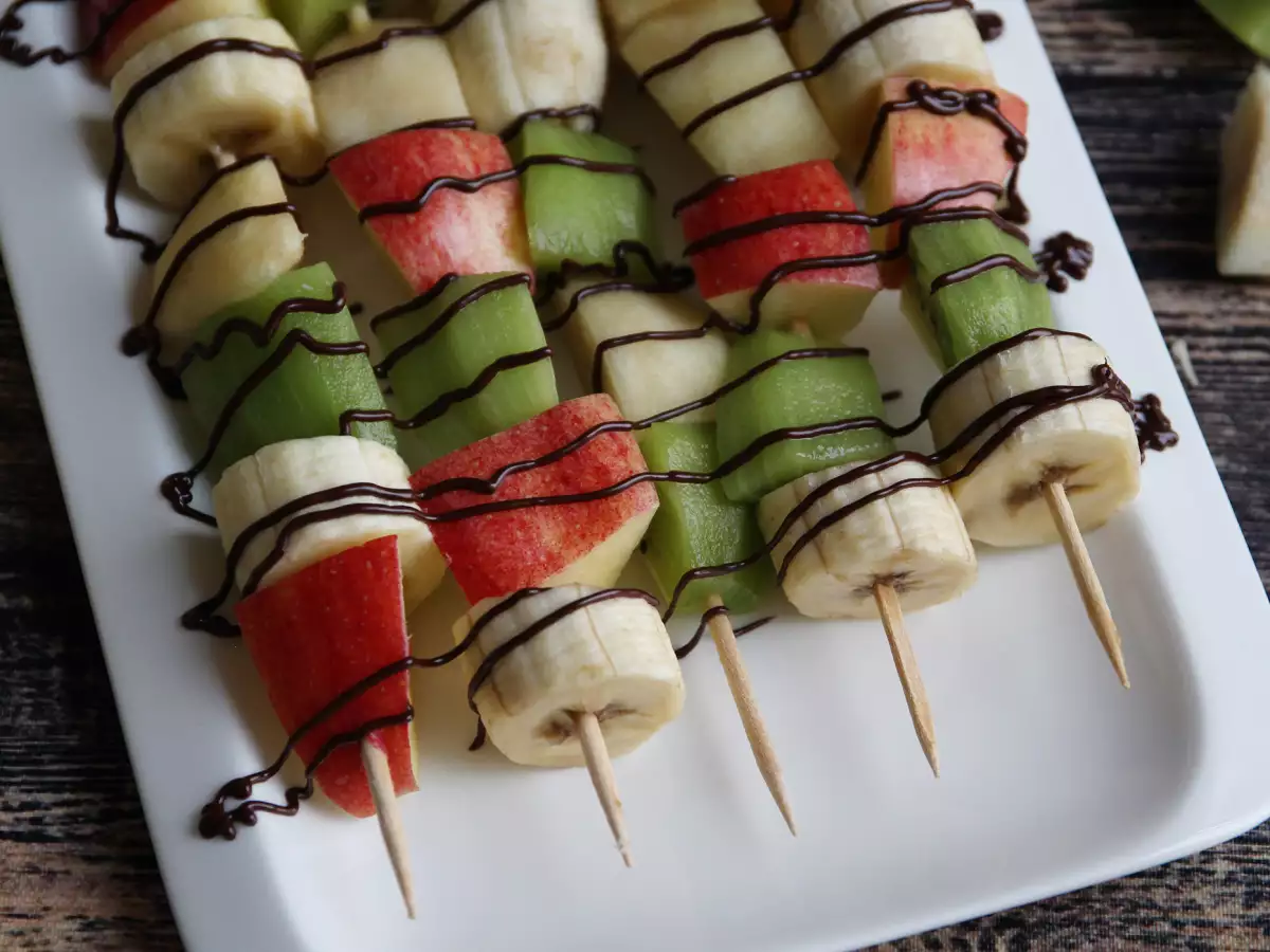 Fruktspett med choklad – en extra fräsch avslutning på måltiden! - foto 2