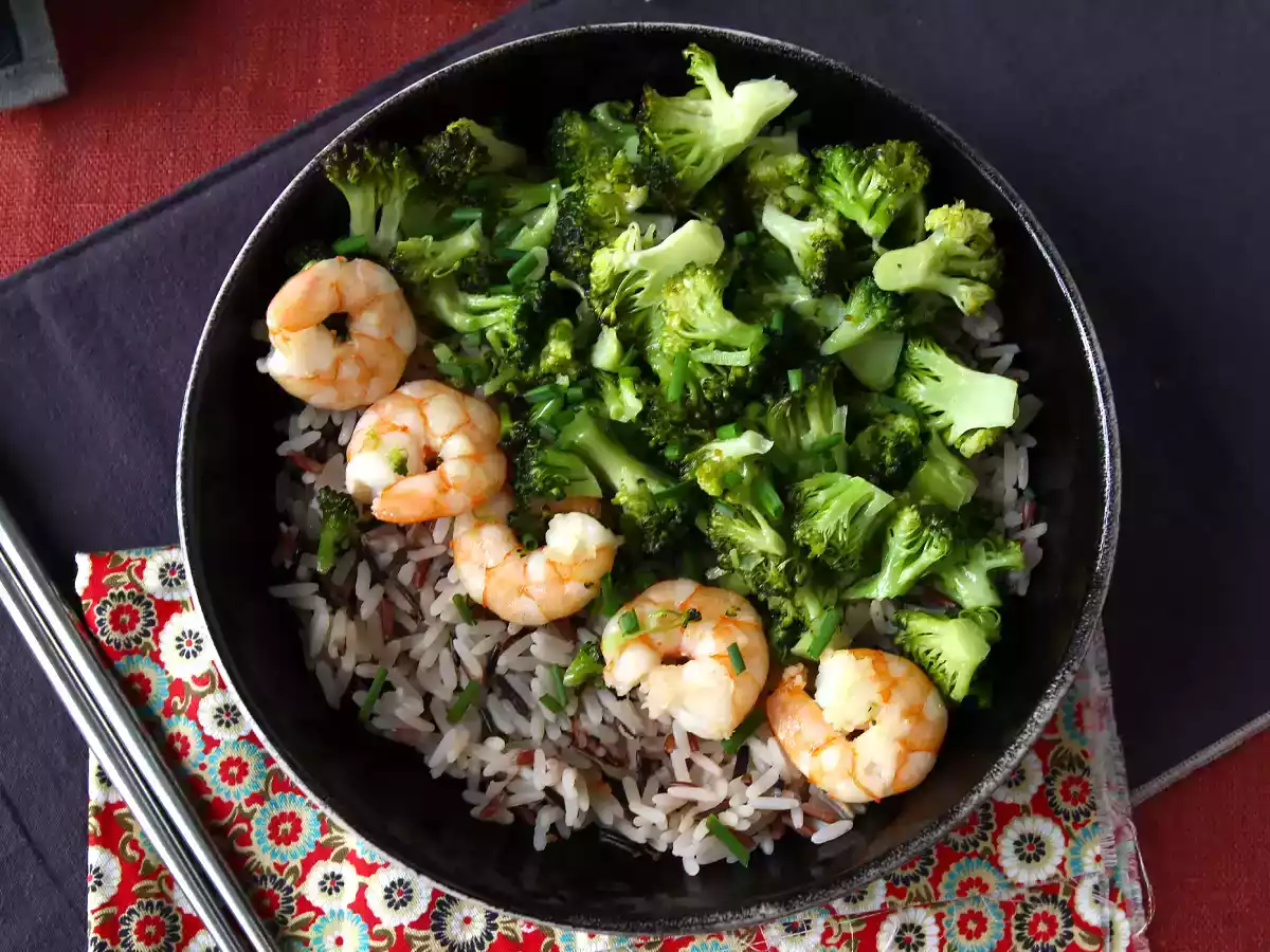 Fullkornsris med broccoli och räkor! Lätt och balanserad - foto 3