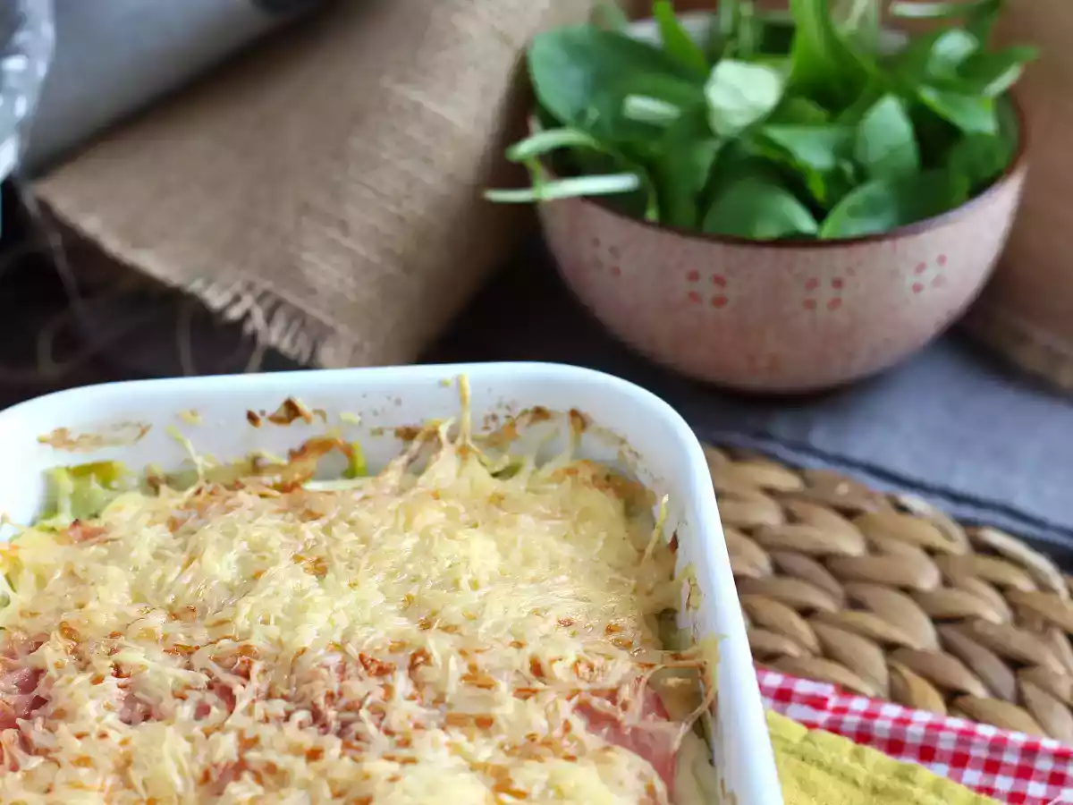Gratinerade purjolökar med kokt skinka och ost - foto 5