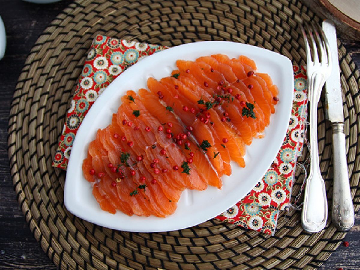 Gravlax, den svenska marinerade laxen - foto 3