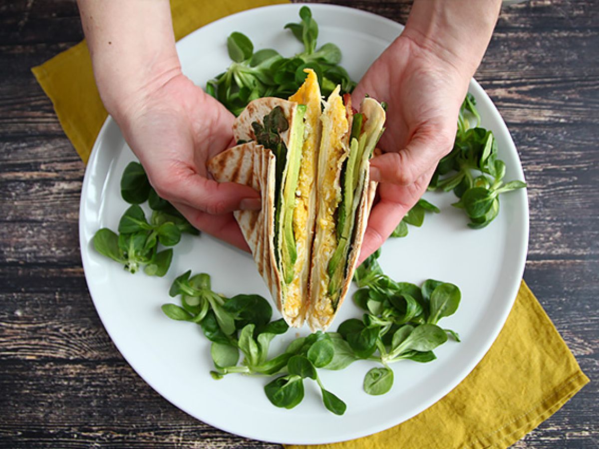 Grillad wrap i brunchstil - Tortilla Wrap Hack - foto 3