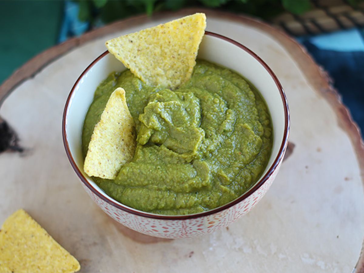 Guacamole med ärtor och lime