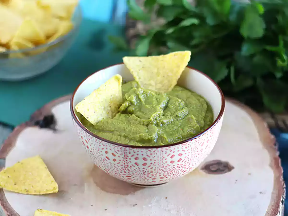 Guacamole med ärtor och lime - foto 2