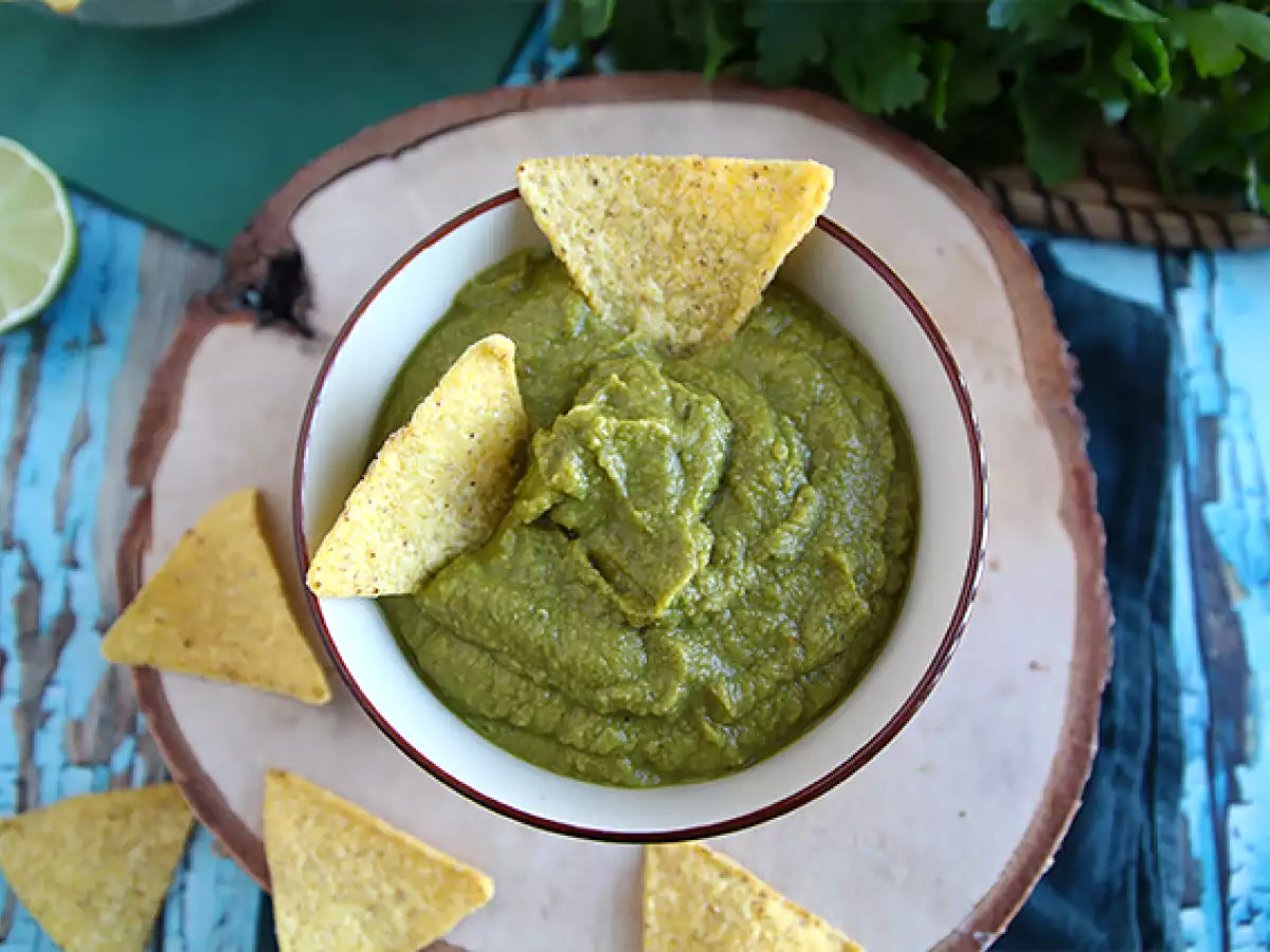 Guacamole på gröna ärtor och lime - foto 4
