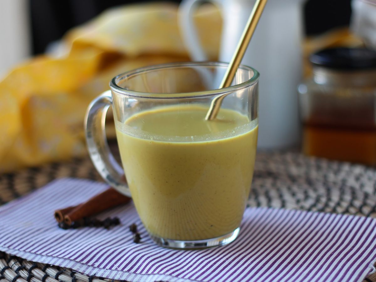 Gyllene mjölk eller golden milk: Drycken för hälsa och välbefinnande! - foto 3