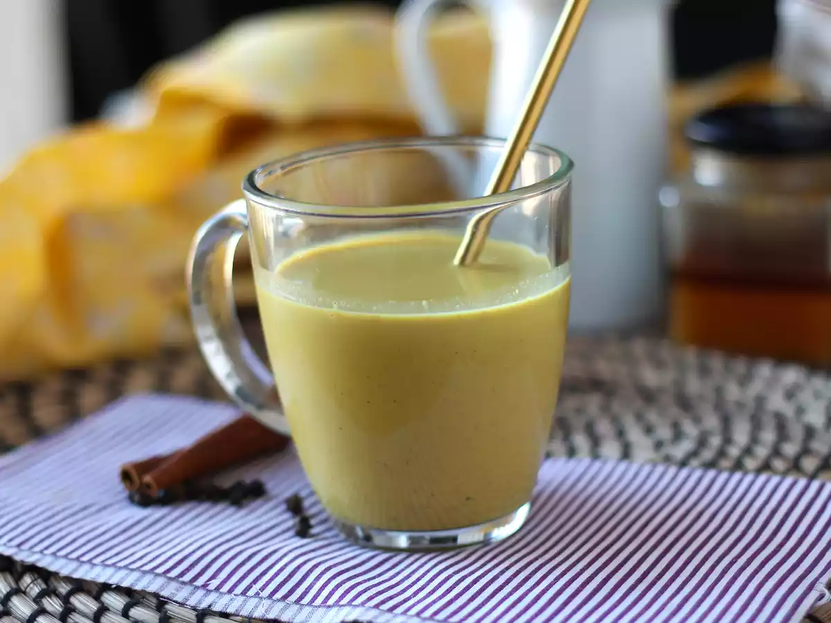 Gyllene mjölk eller golden milk: Drycken för hälsa och välbefinnande! - foto 3