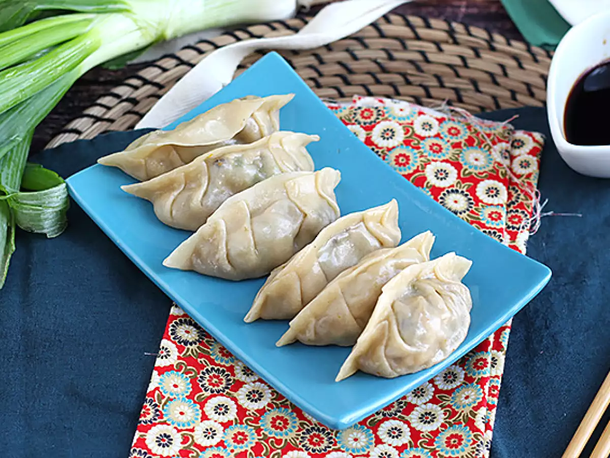 Gyoza med kyckling, morot och champinjoner - foto 2