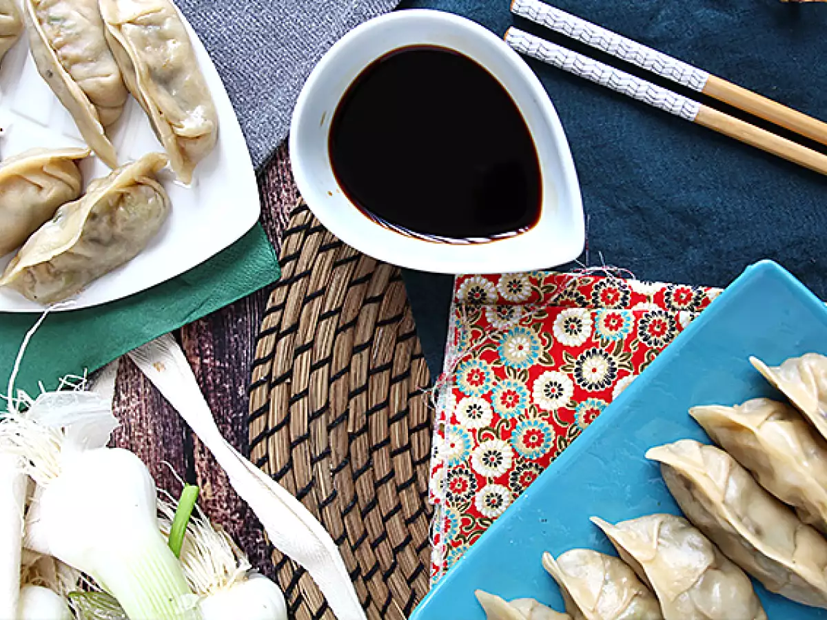 Gyoza med kyckling, morot och champinjoner - foto 3