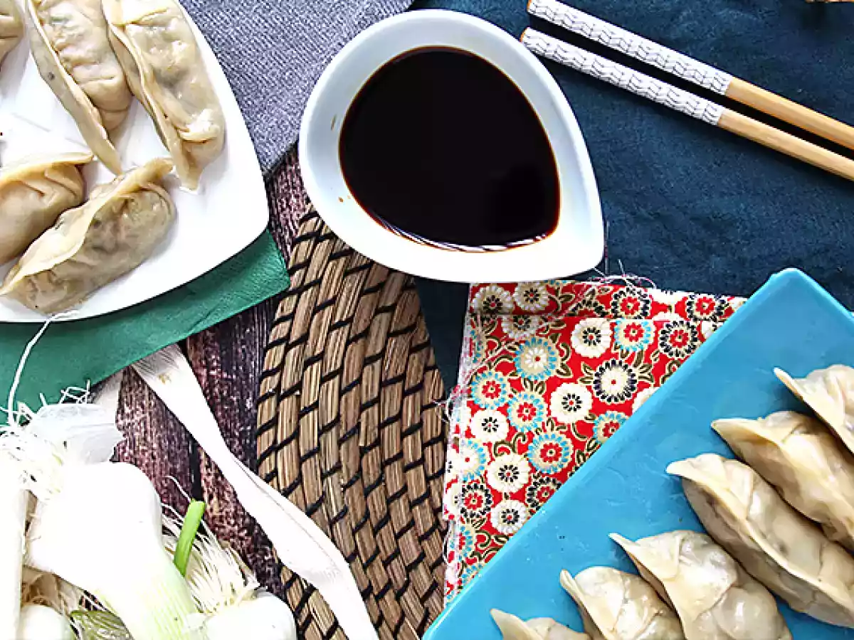 Gyozas med kyckling, morötter och champinjoner - foto 3