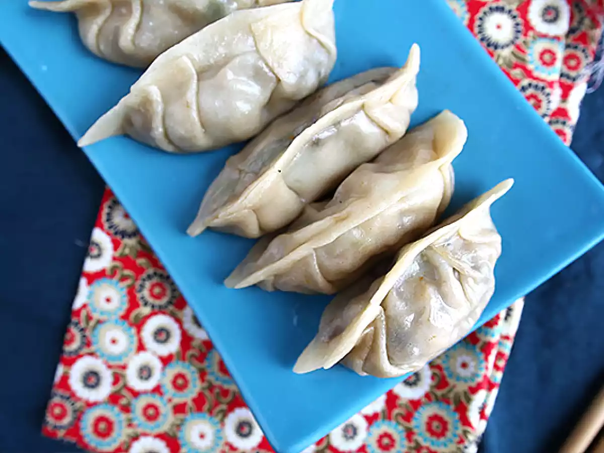 Gyozas med kyckling, morötter och champinjoner - foto 4