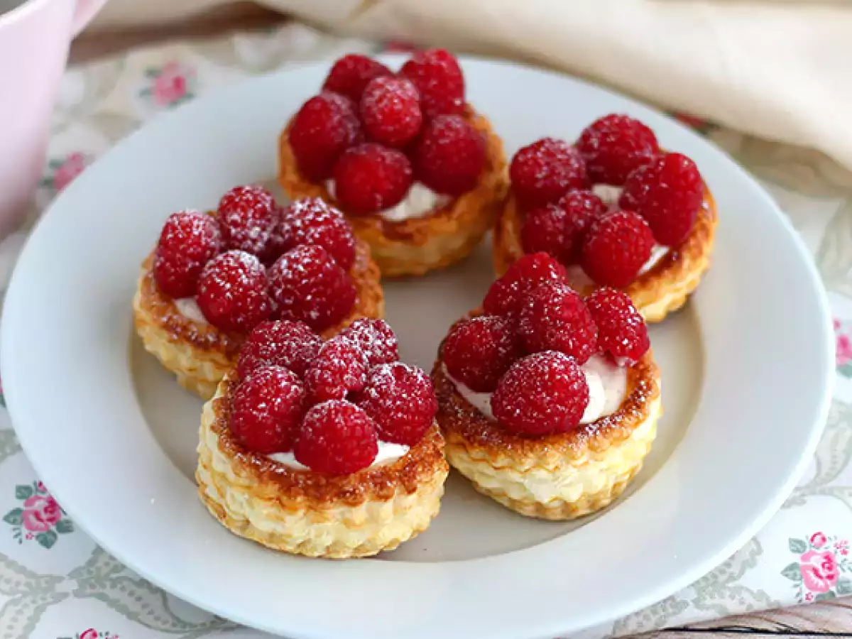 Hallon och mascarpone vol au vent - foto 3