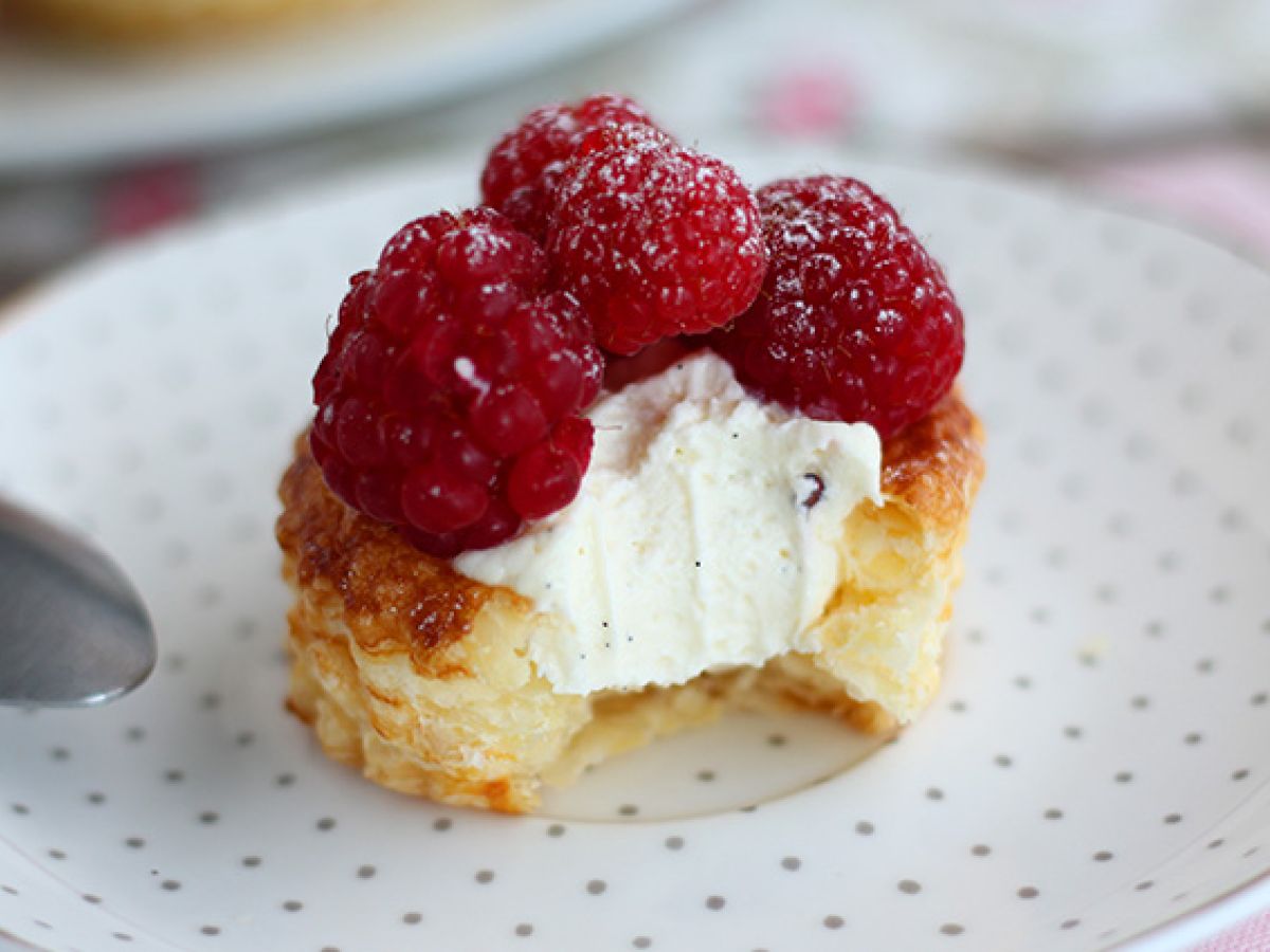 Hallon och mascarpone vol au vent - foto 4