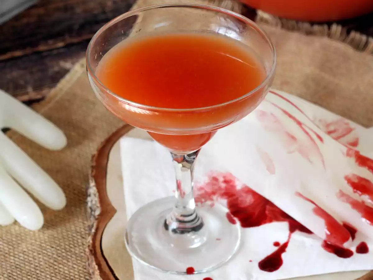 Halloween-cocktail med handformad isbit - enkel tutorial! - foto 2