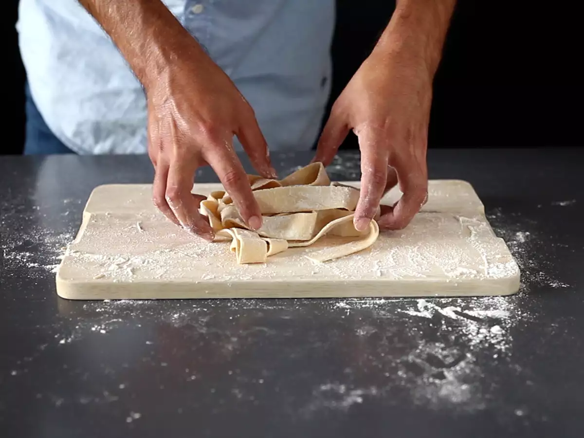 Hemgjord pappardelle – recept steg för steg - foto 3