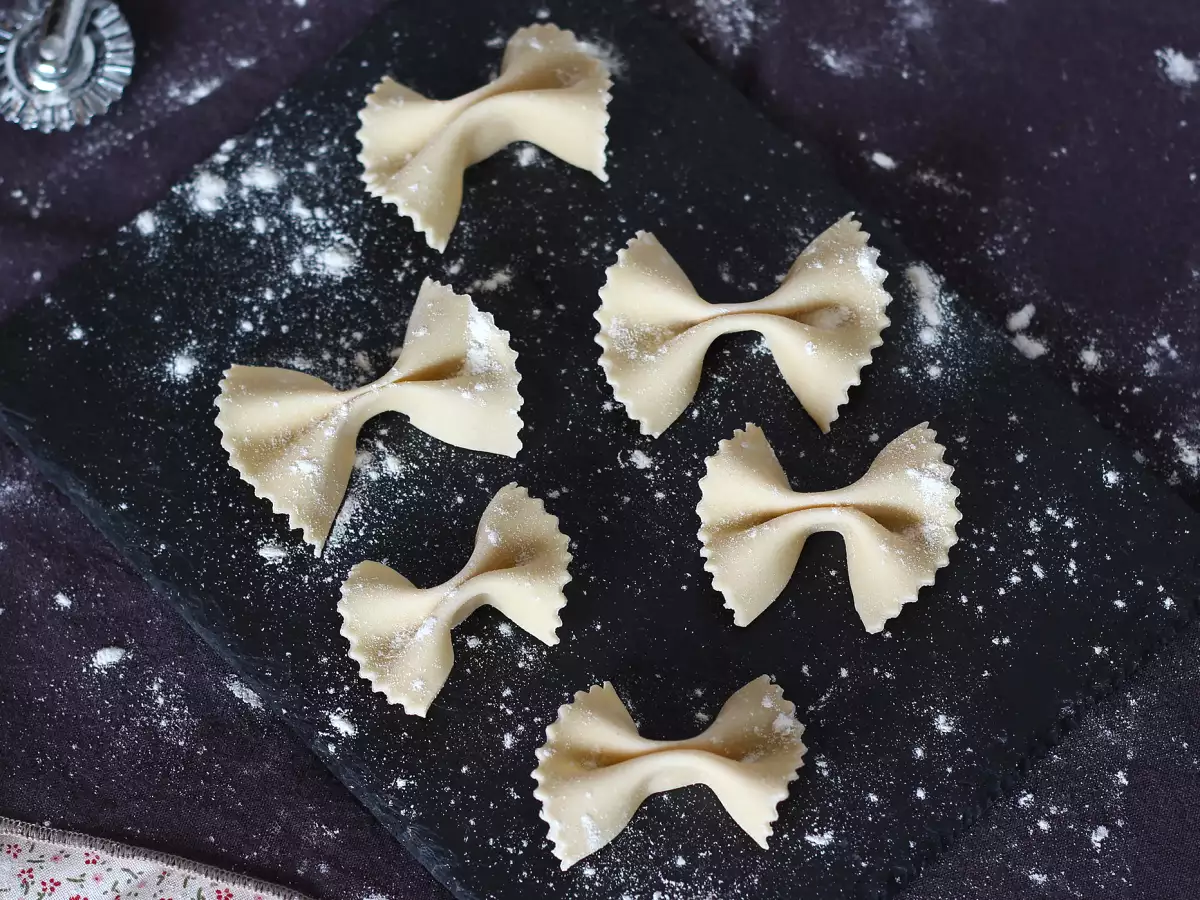 Hemgjorda farfalle - foto 3