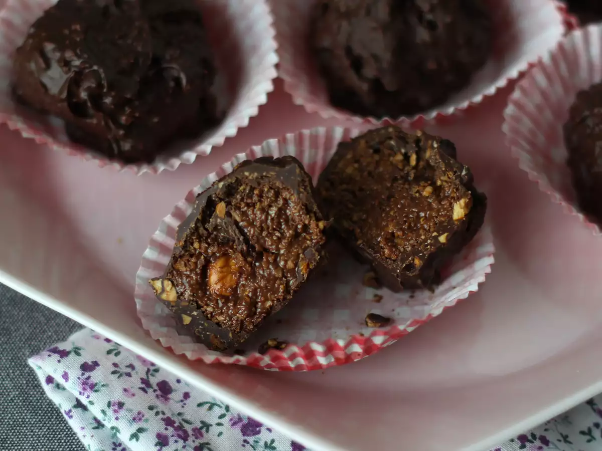 Hemgjorda Ferrero-inspirerade chokladpraliner - foto 4