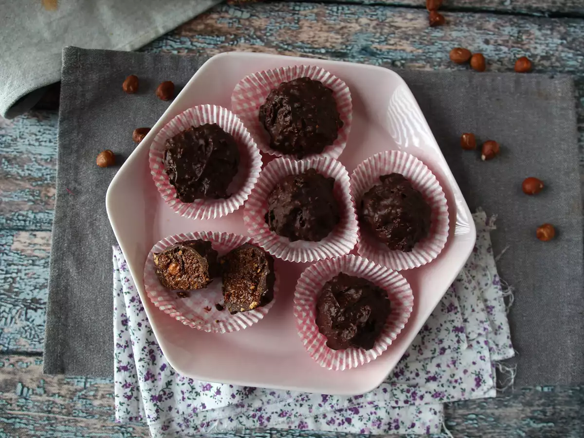 Hemgjorda Ferrero-inspirerade chokladpraliner - foto 6