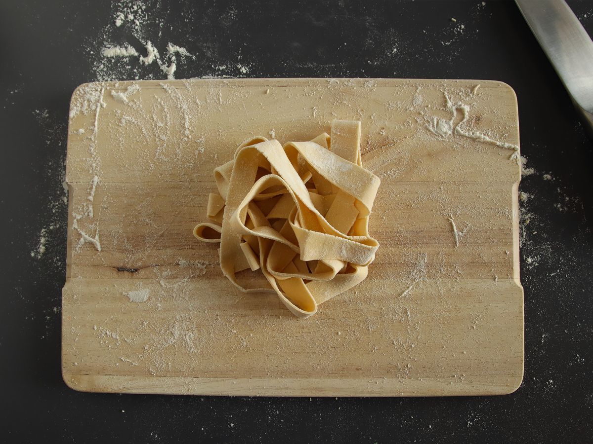 Hemlagad äggpappardelle: receptet förklaras steg för steg - foto 4