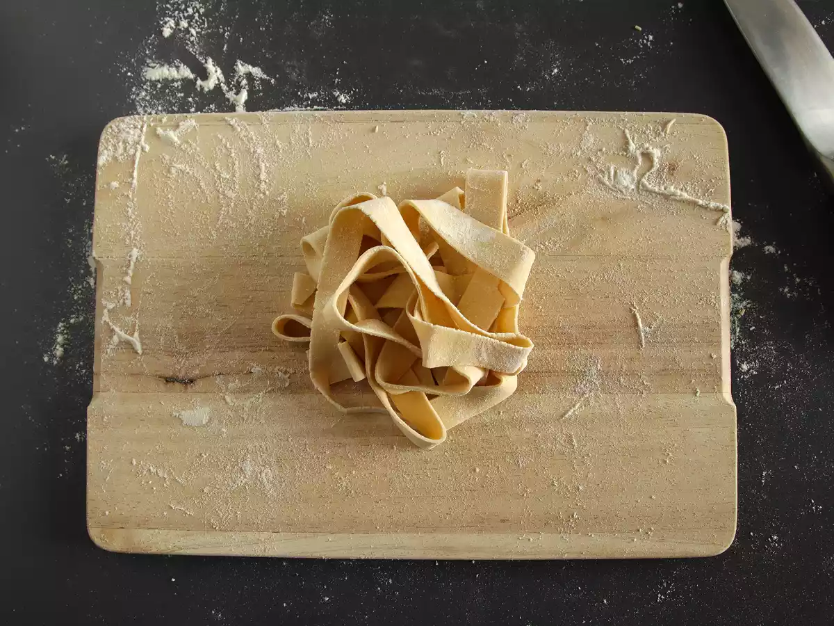 Hemlagad äggpappardelle: receptet förklaras steg för steg - foto 4