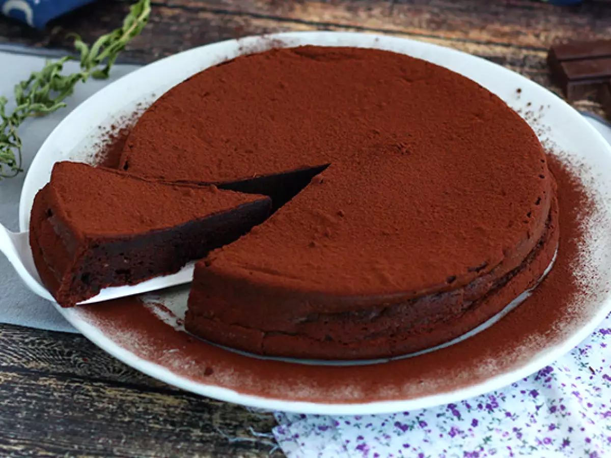 Hemlagad chokladmoussetårta - foto 4