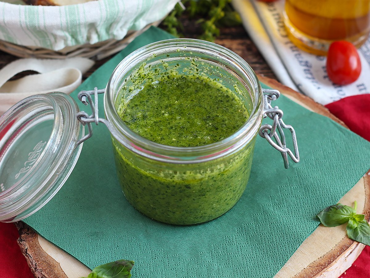 Hemlagad grön pesto - pesto alla genovese - foto 5