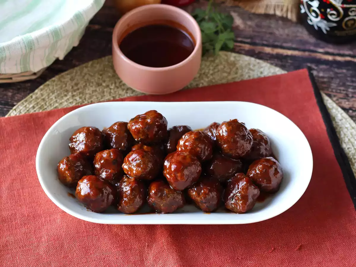 Hemlagad sötsur barbecuesås – enkelt recept klart på nolltid - foto 2