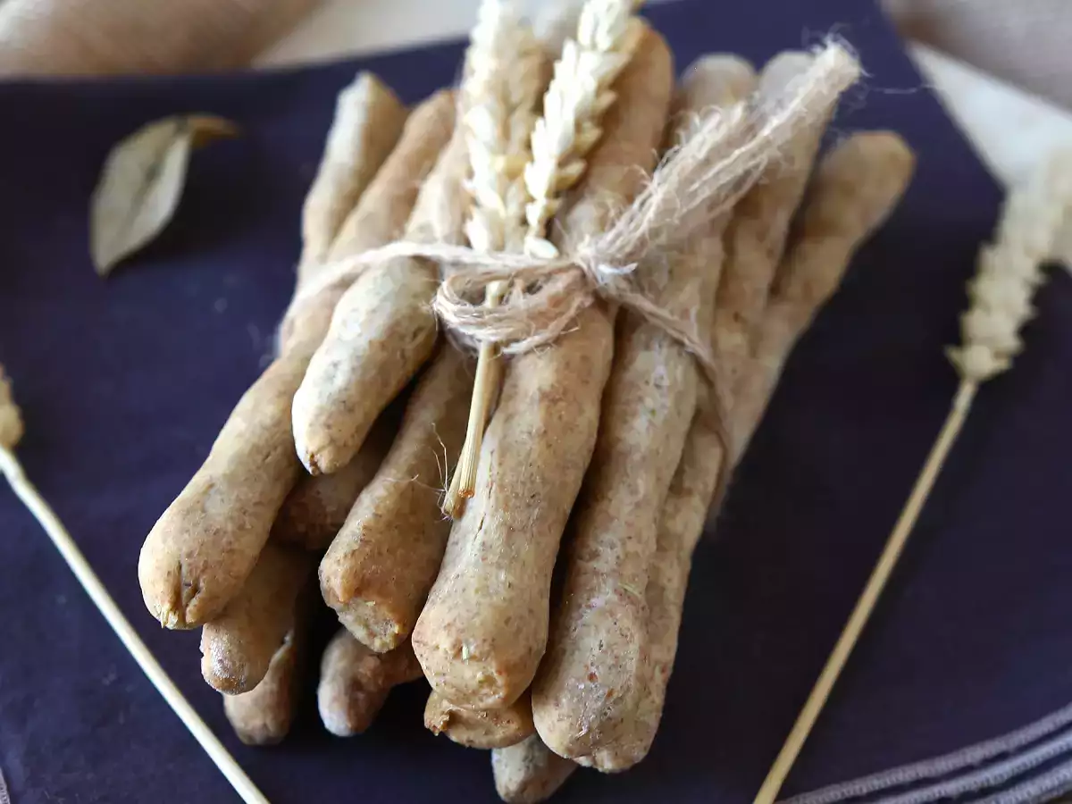 Hemlagade gressiner med fritös - foto 3